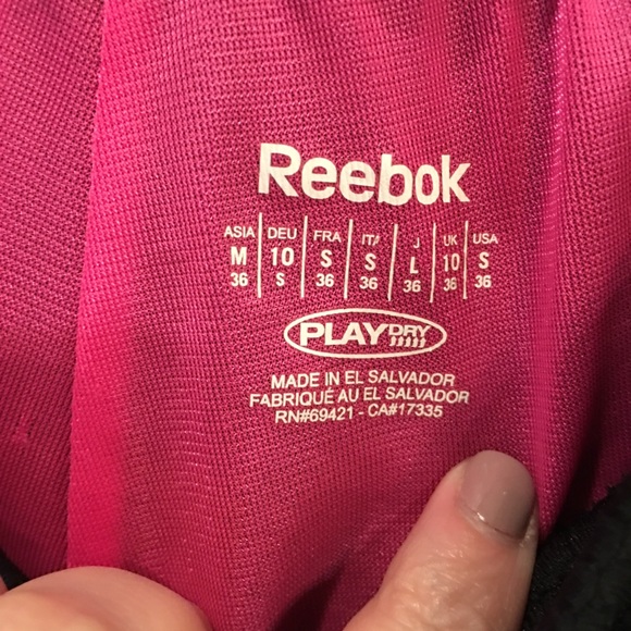 REEBOX Women’s Black Running Shorts Size S EUC - Picture 3 of 4